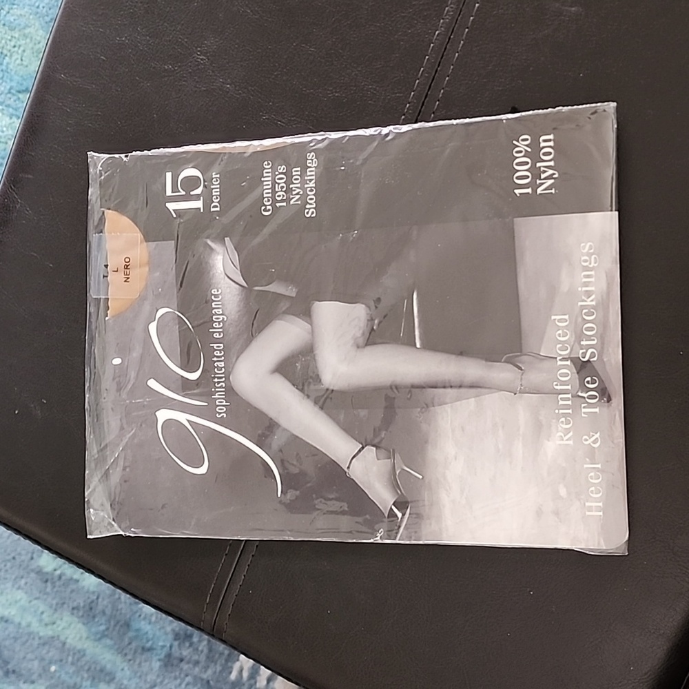 Nwt GIO stockings Large.